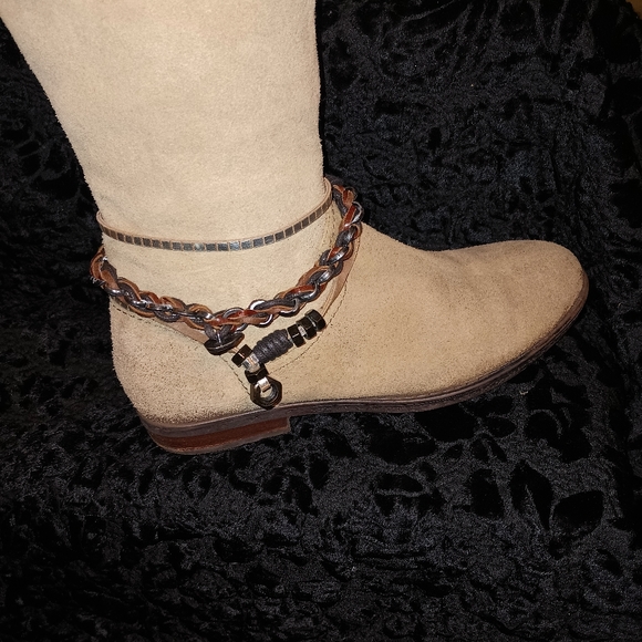 Ladies knee high boots - Picture 6 of 10